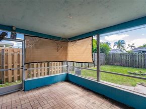 8480 NW 29th St, Sunrise FL 33322