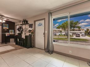 8480 NW 29th St, Sunrise FL 33322