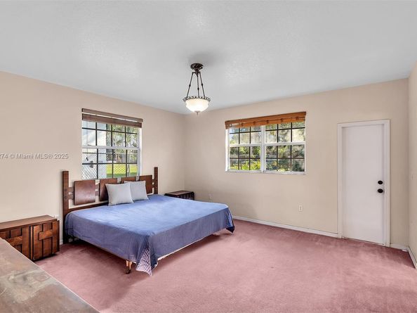 279 NW 119th Ave., Miami FL 33182
