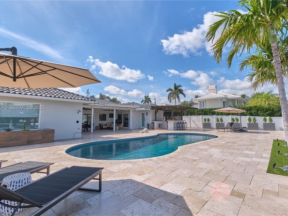 1601 SE 11th St, Fort Lauderdale FL 33316