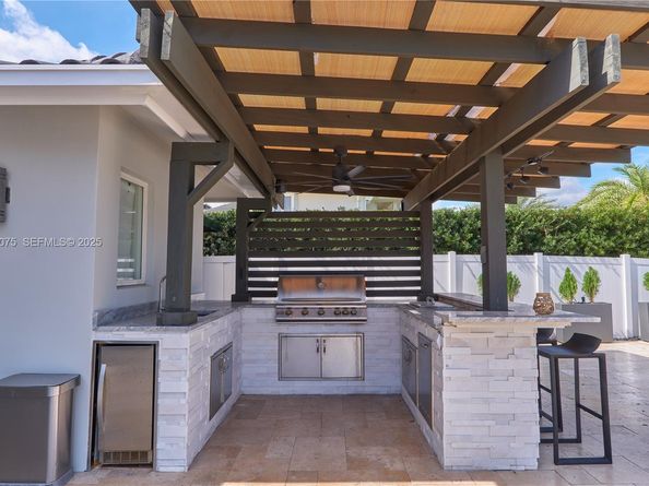 1601 SE 11th St, Fort Lauderdale FL 33316