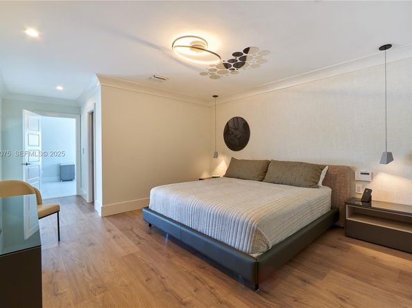 1601 SE 11th St, Fort Lauderdale FL 33316