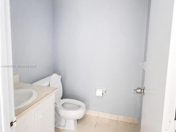 4168 NW 90th Ave 205, Coral Springs FL 33065