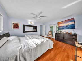 9480 E Palmetto Club Ln E, Palmetto Bay FL 33157