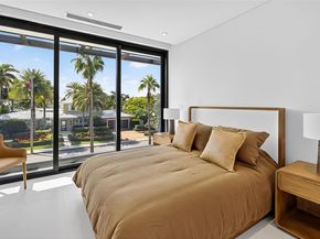 620 Solar Isle Dr, Fort Lauderdale FL 33301