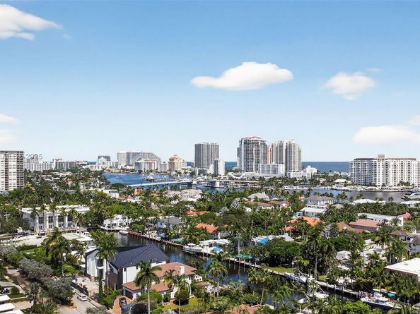 620 Solar Isle Dr, Fort Lauderdale FL 33301