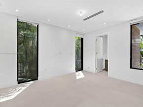 620 Solar Isle Dr, Fort Lauderdale FL 33301