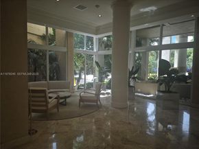 770 Claughton Island Dr 2007, Miami FL 33131