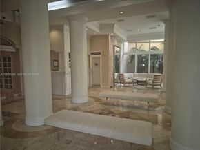 770 Claughton Island Dr 2007, Miami FL 33131