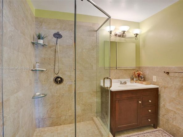 1321 Mandarin Isle, Fort Lauderdale FL 33315