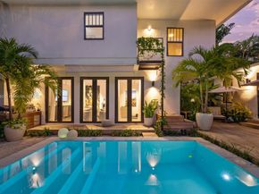 135 NE 45th St, Miami FL 33137