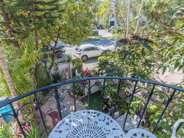 1603 NE 105th St 39, Miami Shores FL 33138