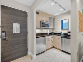 2670 E Sunrise Blvd 1005, Fort Lauderdale FL 33304