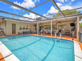 1911 N 53rd Ave, Hollywood FL 33021