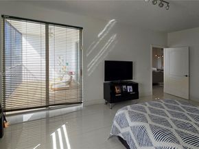 10730 NW 66th St 502, Doral FL 33178