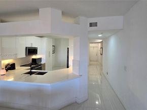 10730 NW 66th St 502, Doral FL 33178