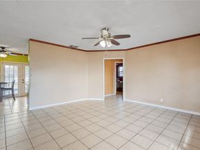 131 NW 19th St, Pompano Beach FL 33060