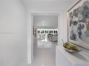 224 E Acre Dr, Plantation FL 33317