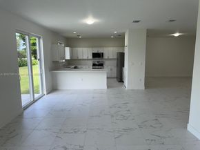 1838 NE 1st St, Homestead FL 33033