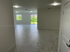 1838 NE 1st St, Homestead FL 33033