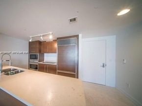 465 Brickell Ave 2906, Miami FL 33131