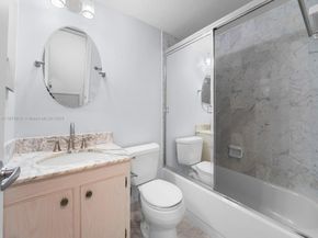 2301 S Ocean Dr 307, Hollywood FL 33019