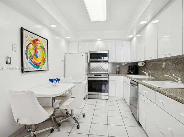 5001 Collins Ave 5G, Miami Beach FL 33140