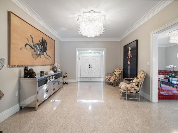 124 NE 96th St, Miami Shores FL 33138