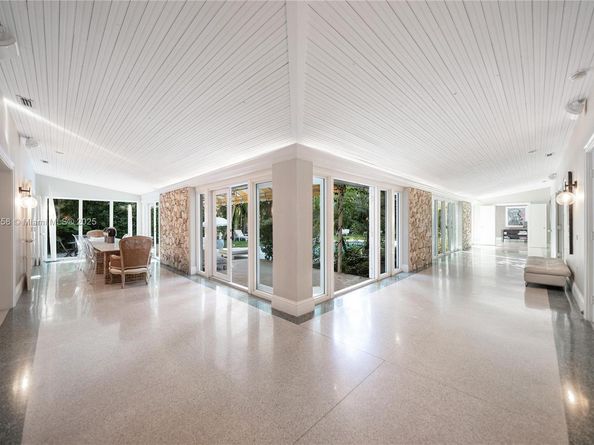 124 NE 96th St, Miami Shores FL 33138