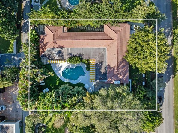 124 NE 96th St, Miami Shores FL 33138