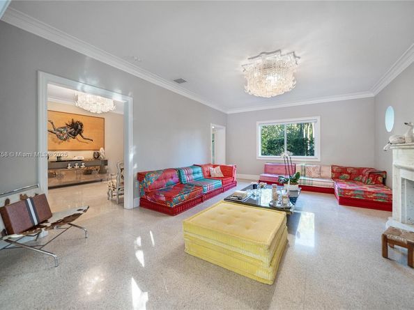 124 NE 96th St, Miami Shores FL 33138