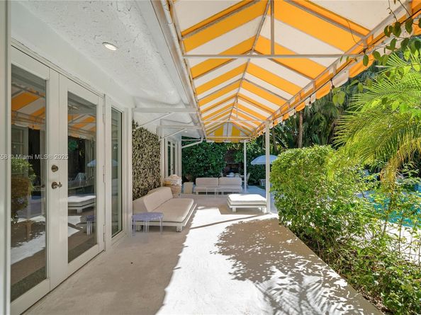 124 NE 96th St, Miami Shores FL 33138