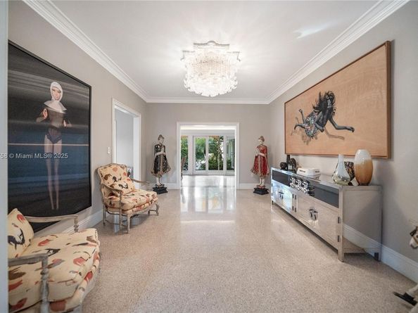 124 NE 96th St, Miami Shores FL 33138