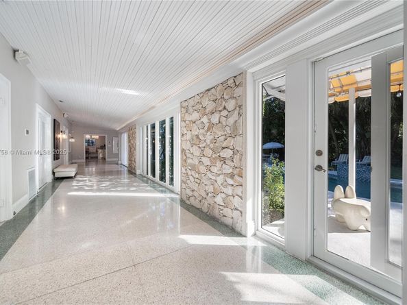 124 NE 96th St, Miami Shores FL 33138