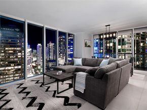 485 Brickell Ave 3208, Miami FL 33131