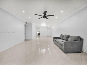 4020 N Hills Dr 2, Hollywood FL 33021