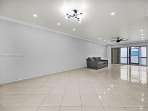 4020 N Hills Dr 2, Hollywood FL 33021