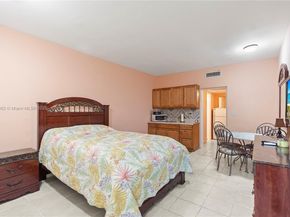26 Diplomat Pkwy 2356, Hallandale Beach FL 33009