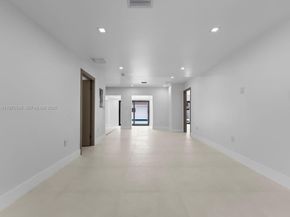 1221 Biarritz Dr, Miami Beach FL 33141