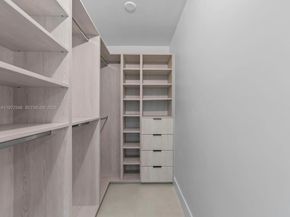 1221 Biarritz Dr, Miami Beach FL 33141