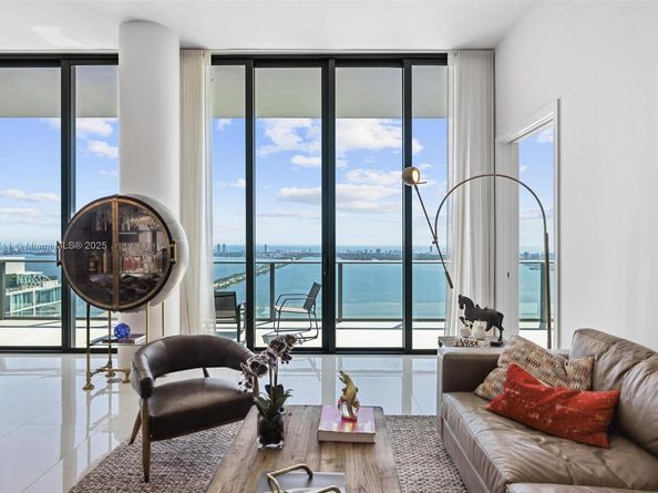 480 NE 31st St PH5303, Miami FL 33137
