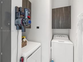 480 NE 31st St PH5303, Miami FL 33137