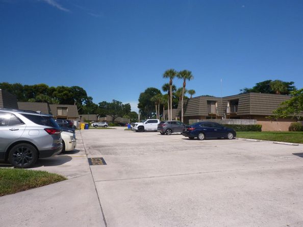 3203 32nd Way, West Palm Beach FL 33407