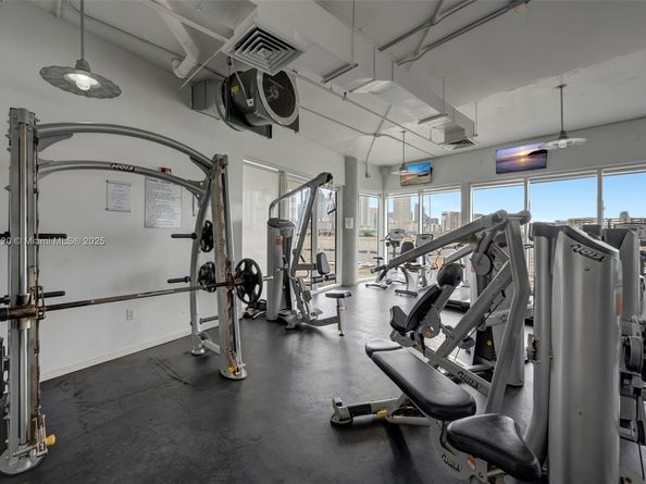 10 SW South River Dr PH108, Miami FL 33130