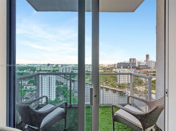 10 SW South River Dr PH108, Miami FL 33130