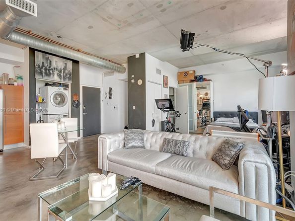 10 SW South River Dr PH108, Miami FL 33130