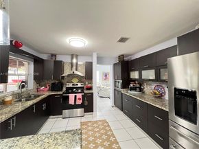 13249 NW 9th Ln, Miami FL 33182