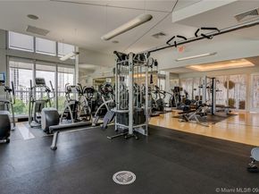 1111 SW 1st Ave 3223, Miami FL 33130