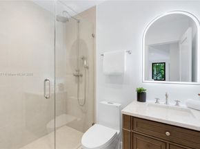 3700 Hibiscus St, Miami FL 33133