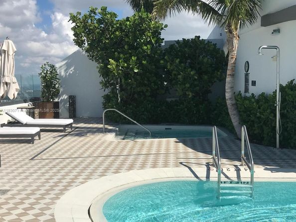 801 S Miami Ave 1603, Miami FL 33130